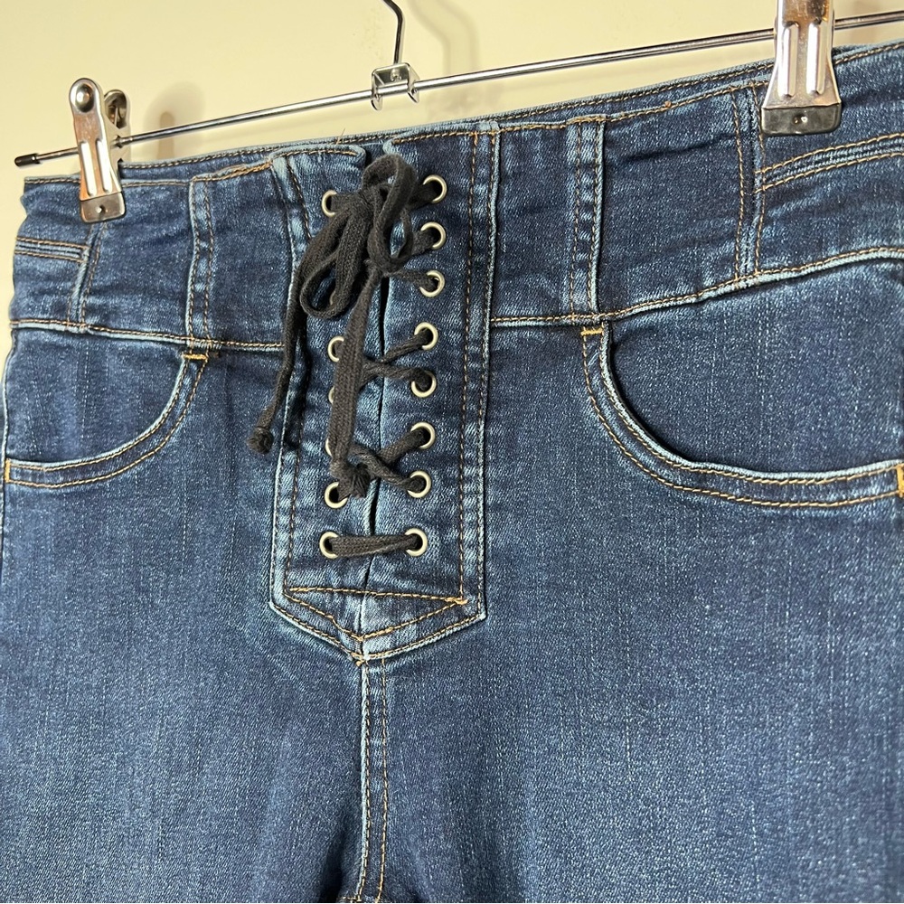 Free People We the Free Curvy Lovers Knot Lace-Up Jeans Medium Wash Size 26